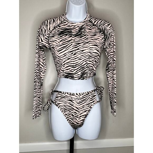 WET Remi Long Sleeve Rash Guard&Callie Bottom Set Zebra XS/S NWT - Picture 3 of 6